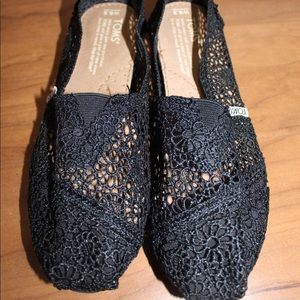 TOMS Classic Crochet Slip-On